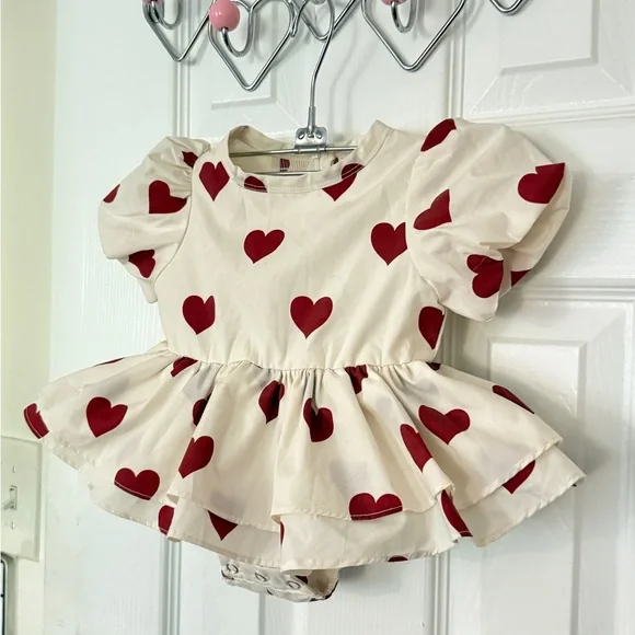 Ivy City Co Heart Ruffle Baby Bubble - Picture 5 of 13